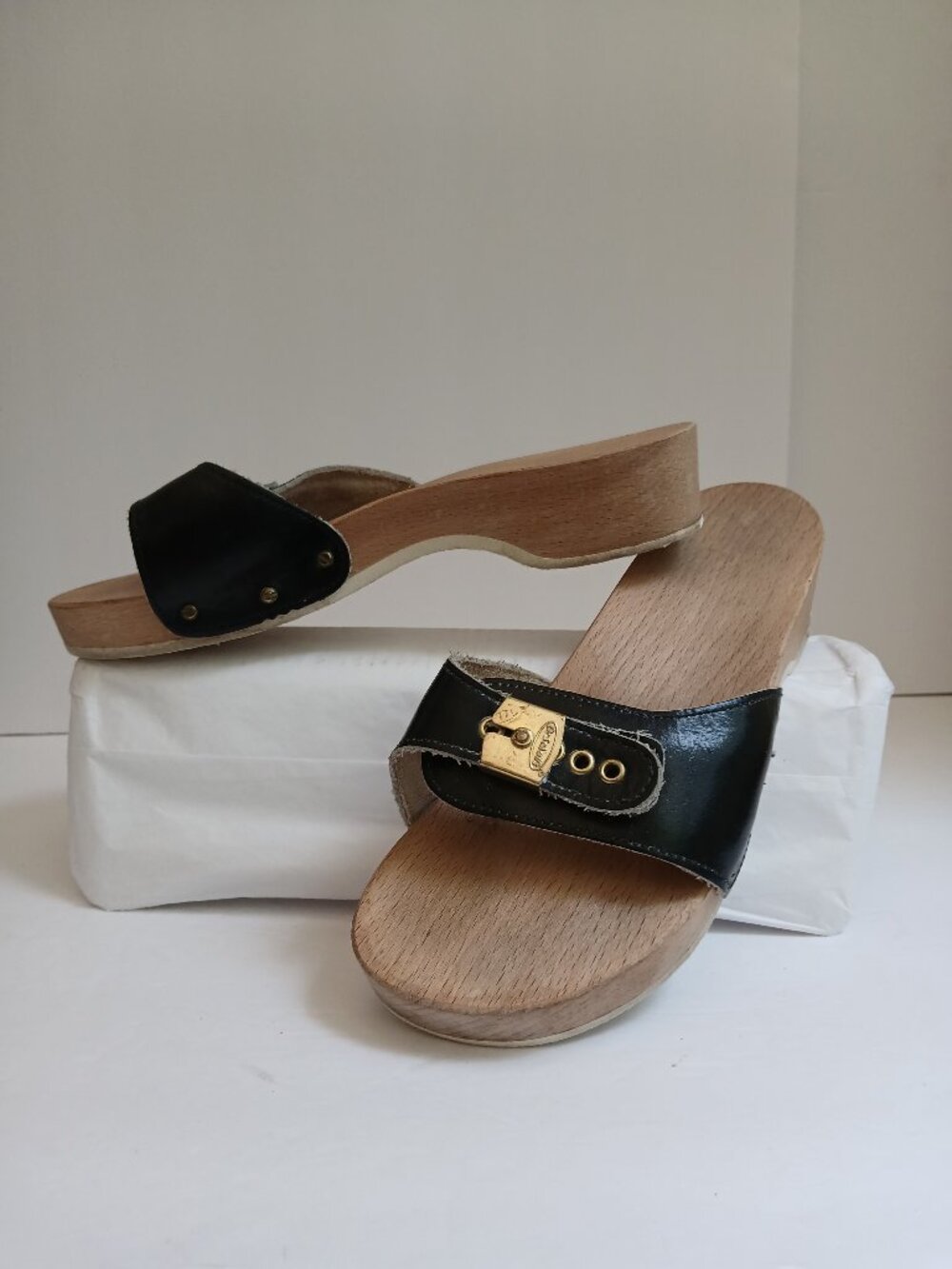 Vintage Y2K Black Leather Dr. Scholl's  "Original" Wooden Slide Sandals Sz 8